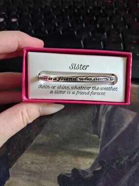Sister Cuff bracelet